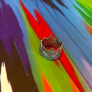 Chloe+Isabel Queens Lace Ring